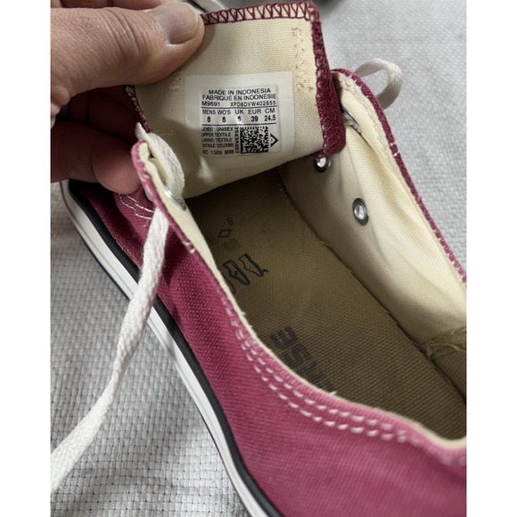 Converse Chuck Taylor All Star Shoes Mens Size 6 Womens 8 Low Top Classic Sneake - Picture 9 of 11